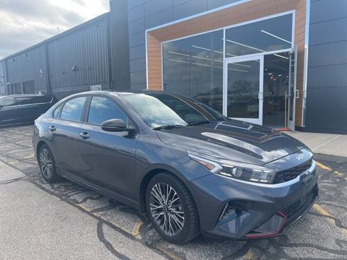 Used 2023 Kia Forte GT-Line w/ GT-Line Premium Package image 21