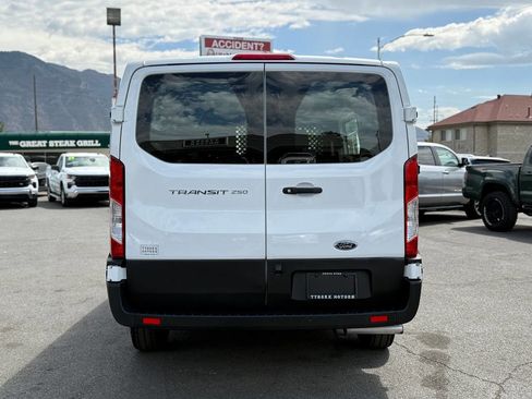 Used 2024 Ford Transit 250 Low Roof w/ Exterior Upgrade Package image 95