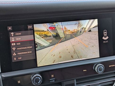 New 2026 Porsche Macan image 19