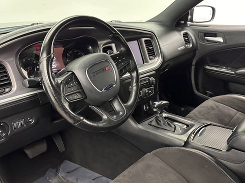 Used 2022 Dodge Charger GT w/ Plus Group image 10