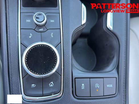 Used 2021 Cadillac XT4 Premium Luxury w/ Cold Weather Package FWD image 14