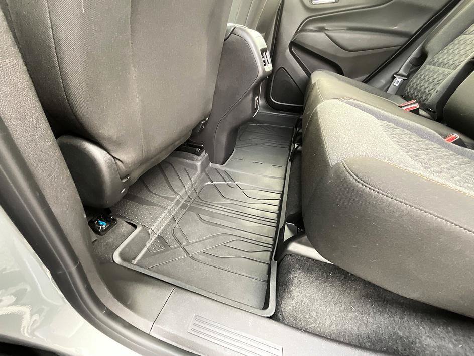 Used 2024 Chevrolet Equinox LT AWD/4WD image 30