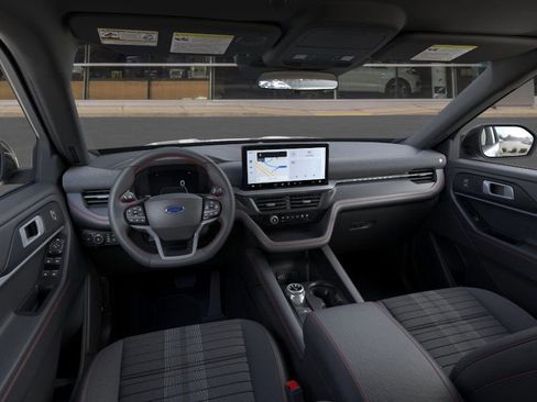 New 2026 Ford Explorer ST-Line w/ ST-Line Street Pack image 10