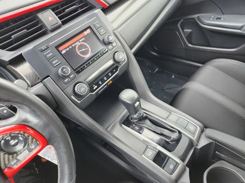 Used 2019 Honda Civic Sport image 28