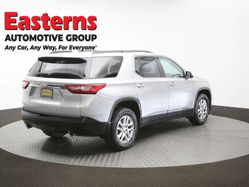 Used 2020 Chevrolet Traverse LT FWD image 42