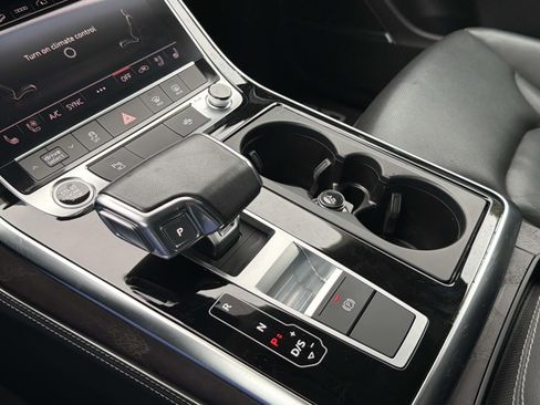 Certified 2023 Audi Q8 Premium Plus w/ Premium Plus Package AWD/4WD image 31