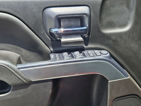 Used 2019 Chevrolet Silverado 1500 LT w/ All Star Edition AWD/4WD image 17