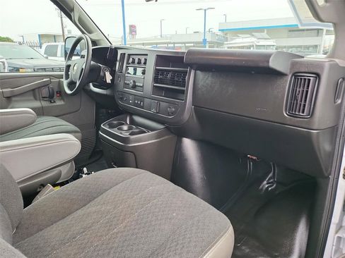 Used 2024 Chevrolet Express 2500 w/ Driver Convenience Package RWD image 17