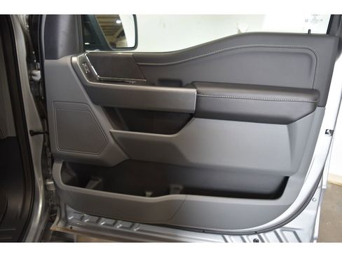 New 2025 Ford F150 XLT w/ Equipment Group 301A Standard image 27