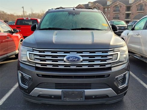 Used 2018 Ford Expedition Max Limited w/ Equipment Group 301A image 10