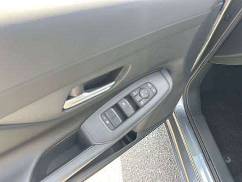 New 2026 Nissan Sentra SV image 17