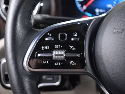 Used 2023 Mercedes-Benz CLA 250 4MATIC image 27