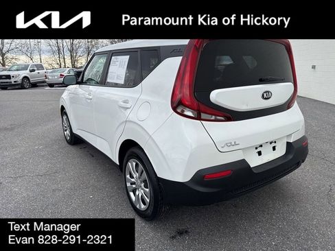 Used 2021 Kia Soul LX image 5