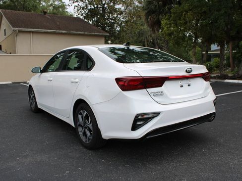 Used 2021 Kia Forte LXS FWD image 5