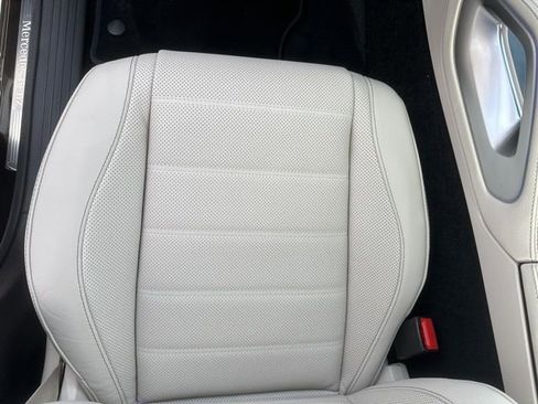 New 2026 Mercedes-Benz GLE 450 4MATIC image 17