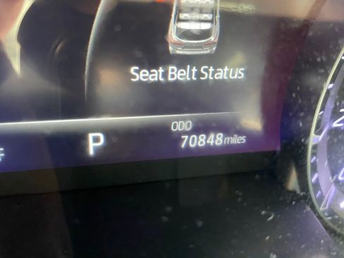 Used 2023 Toyota Highlander LE image 5