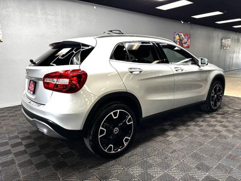 Used 2019 Mercedes-Benz GLA 250 image 13