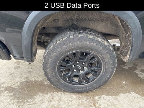 Used 2022 Chevrolet Silverado 1500 ZR2 w/ Technology Package image 10