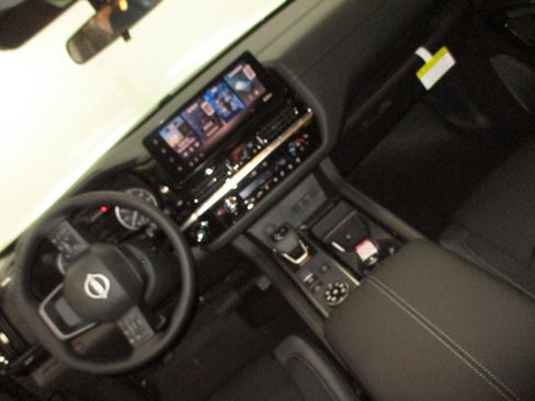 New 2026 Nissan Pathfinder SV AWD/4WD image 21