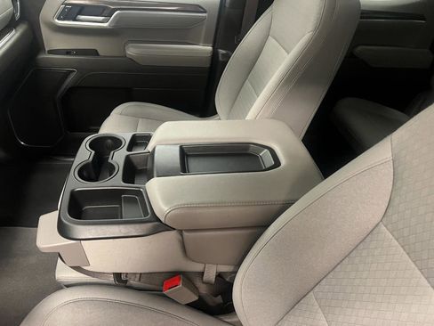 Used 2025 Chevrolet Silverado 1500 LT AWD/4WD image 41
