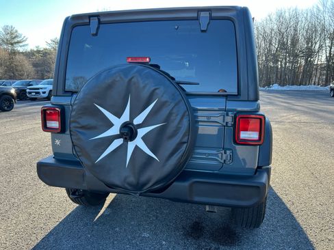 Used 2025 Jeep Wrangler Sport S image 10