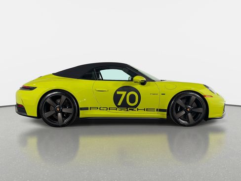Used 2026 Porsche 911 GTS image 2