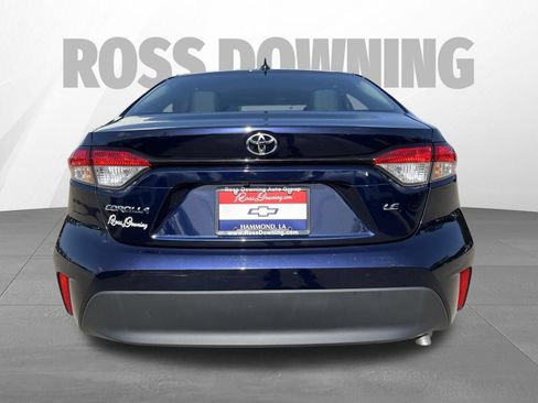 Used 2025 Toyota Corolla LE FWD image 5