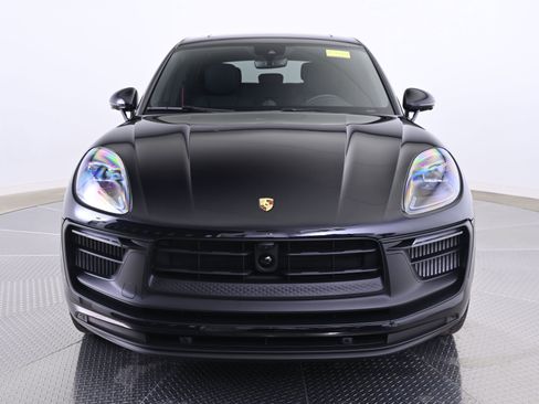 Used 2025 Porsche Macan GTS image 10