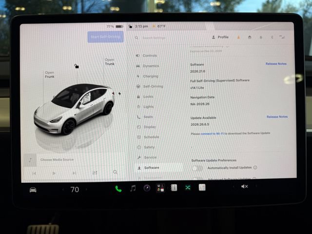 Used 2023 Tesla Model Y Performance AWD/4WD image 30