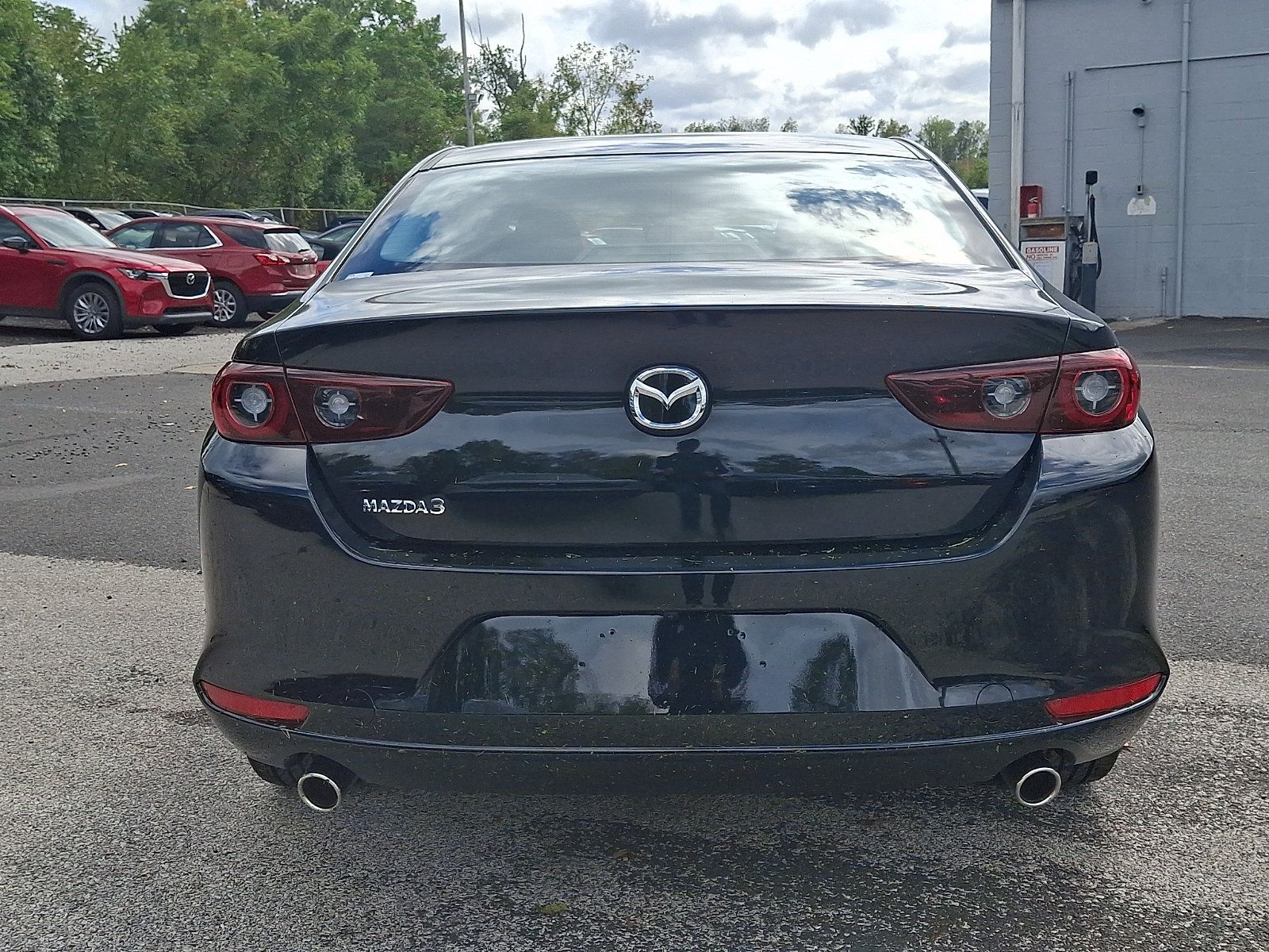New 2026 MAZDA MAZDA3 2.5 S Sedan w/ Preferred Pkg FWD image 5