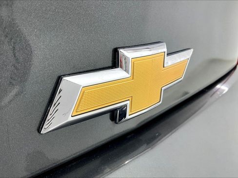 Used 2016 Chevrolet Camaro LT RWD image 7