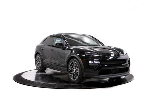 New 2026 Porsche Macan Electric RWD image 9