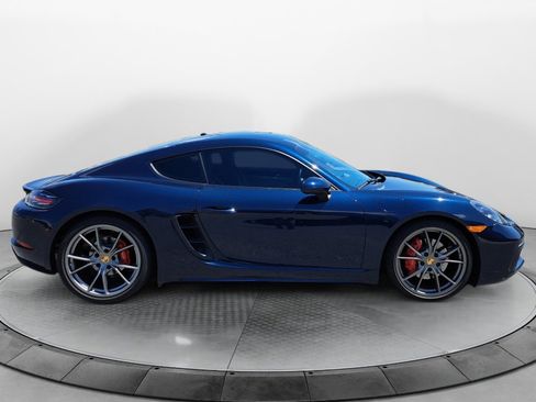 Used 2017 Porsche 718 Cayman S RWD image 7