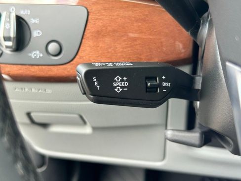 Used 2023 Audi A4 2.0T Premium Plus w/ Premium Plus Package AWD/4WD image 27