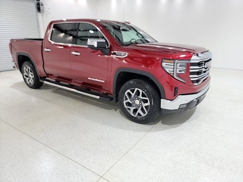 Used 2026 GMC Sierra 1500 SLT w/ SLT Premium Plus Package AWD/4WD image 7