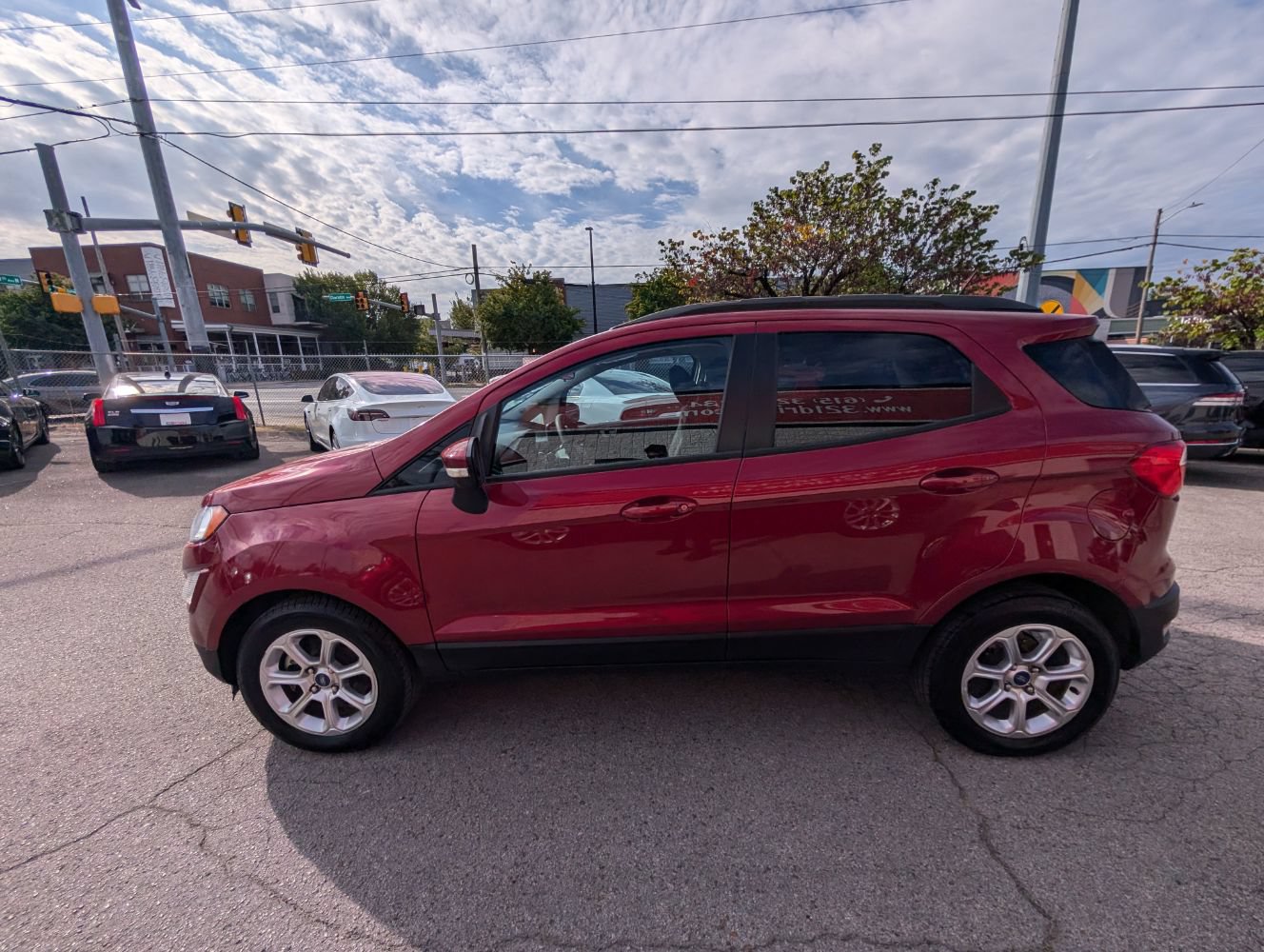 Used 2021 Ford EcoSport SE w/ SE Convenience Package FWD image 9