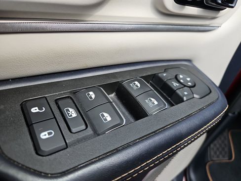 Used 2025 RAM 1500 Tungsten w/ Trailer Tow Group image 22