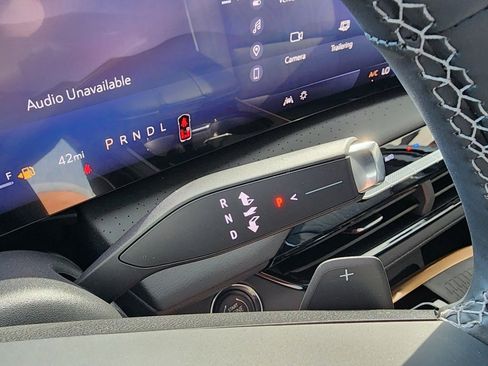 New 2026 Buick Enclave Avenir w/ Super Cruise Package image 25