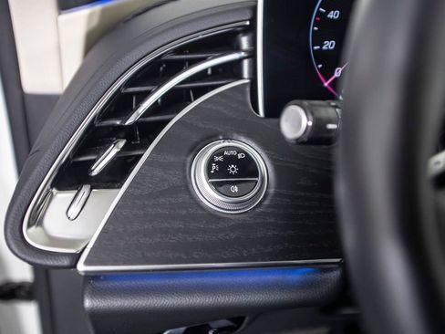 Used 2024 Mercedes-Benz E 350 4MATIC Sedan image 35