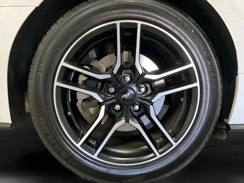 Used 2019 Ford Mustang Premium RWD image 26