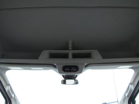 Used 2020 Ford Transit 350 XLT image 24