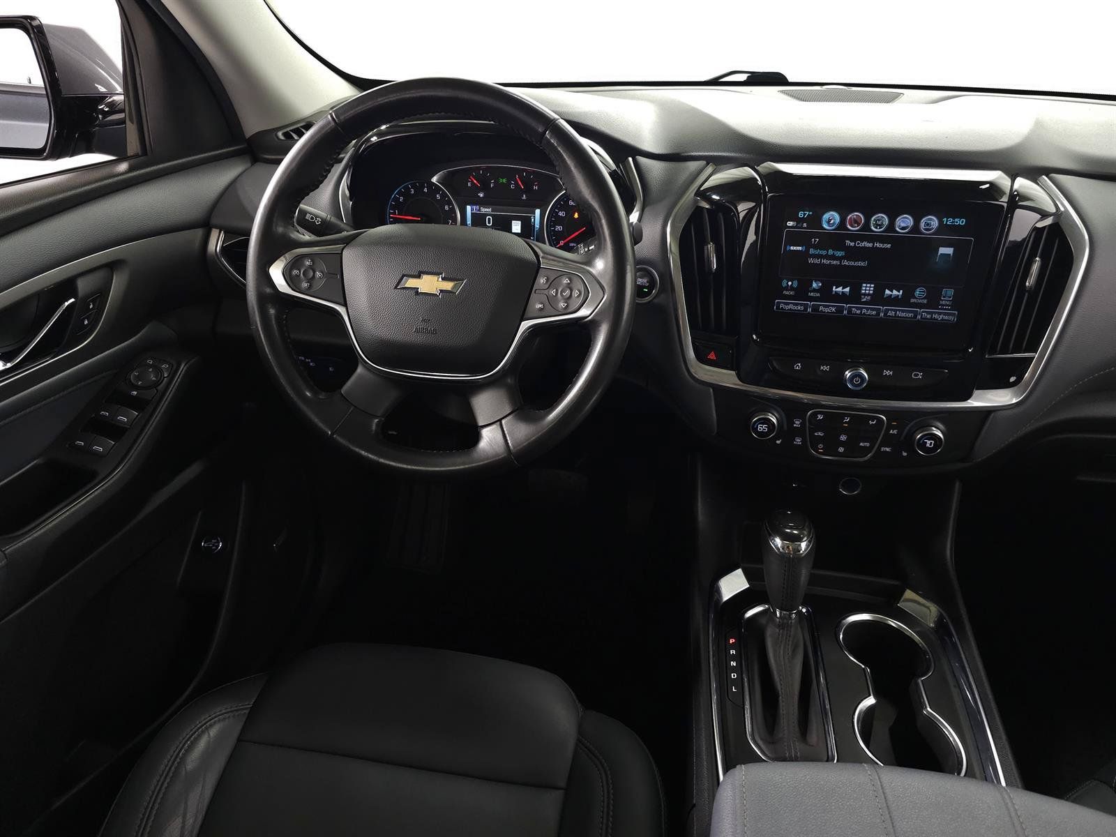 Used 2018 Chevrolet Traverse LT w/ LPO, Floor Liner Package AWD/4WD image 17
