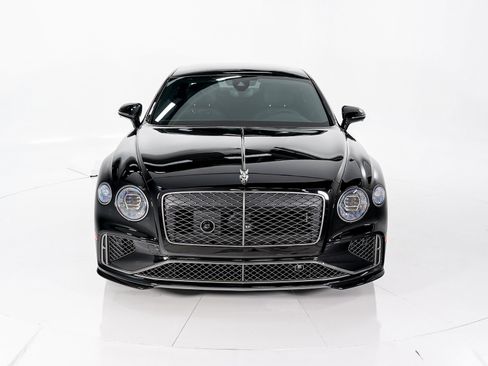 New 2025 Bentley Flying Spur Plug-In Hybrid image 8