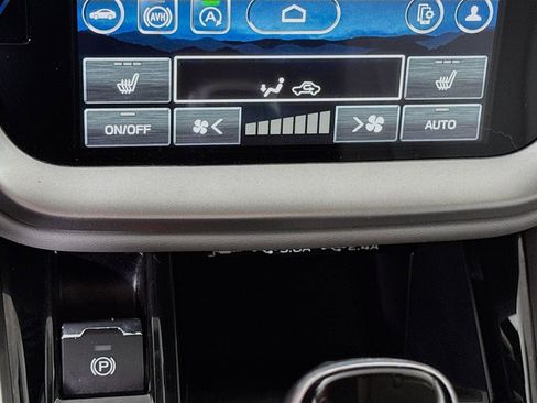 Certified 2025 Subaru Outback Limited image 14