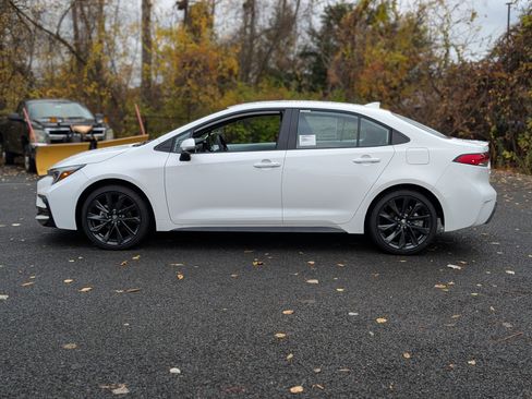 New 2026 Toyota Corolla SE image 7