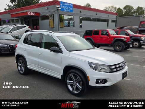 Used 2017 Volkswagen Tiguan Sport AWD/4WD image 1