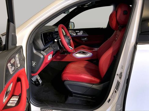 New 2026 Mercedes-Benz GLS 63 AMG 4MATIC image 13