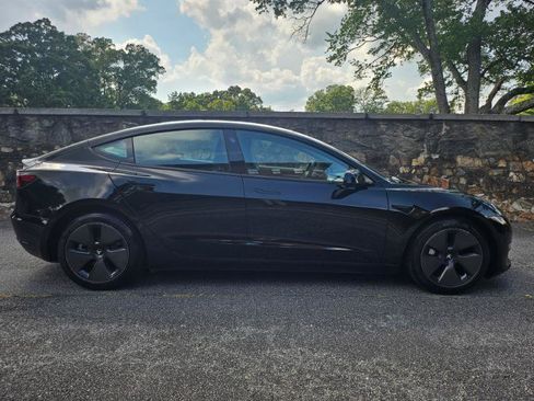 Used 2023 Tesla Model 3 Standard Range RWD image 9