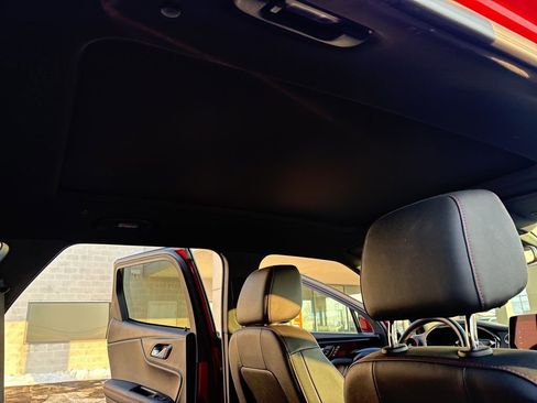 Used 2023 Chevrolet Blazer RS w/ Enhanced Convenience Package image 38