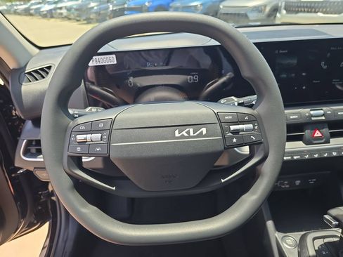 New 2026 Kia K4 FWD image 29
